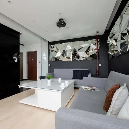 Appartement Pokorna Modern With Balcony & Parking By Renters Varsovie